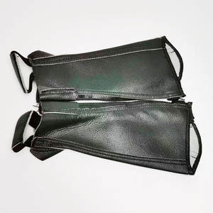 Chaps en cuir semi-synthétique légers et durables de haute qualité, vente en gros, meilleur prix, logo personnalisé imprimé sur les chaps en cuir semi-synthétique - Product Image 3