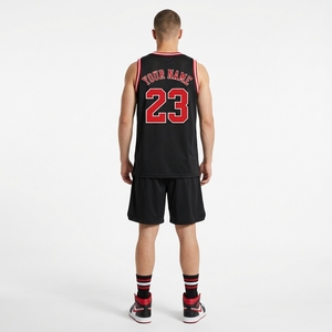 Vente en gros Ensemble de maillots de basket-ball noirs pour hommes Sans manches Nom de l'équipe Numéro personnalisé Uniforme Shorts Fabriqué au Pakistan - Product Image 2