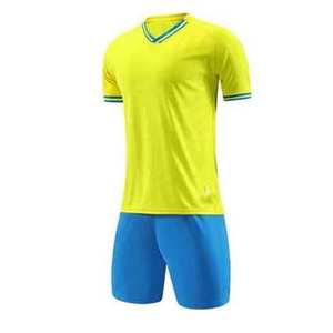 Uniforme de Fútbol Personalizado para Hombre, 100% Poliéster, Secado Rápido, Transpirable, Sublimado, en Grandes Cantidades - Product Image 3