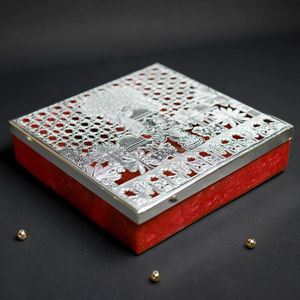 Resin Jewelry <b>Box</b> With Circular Pattern Artistic Decorative Storage Organizer For Home Decoration - Product Image 1