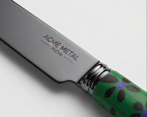 Ensemble de couverts à motif floral, métal noir mat avec poignées vertes, passe au lave-vaisselle, pour la salle à manger, les fêtes et les restaurants - Product Image 2