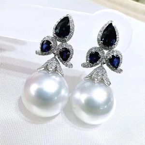 Pendientes Colgantes de Perlas de Agua Dulce en Forma de Corazón Tridimensional, Venta al Por Mayor del Fabricante, Sensación de Lujo Ligero de Alta Gama - Product Image 1