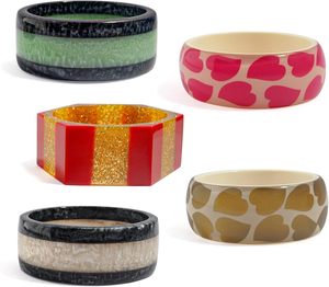 2026 Luxury Cute Heart Pattern Ceramic Resin Bangle Handmade Fashion Jewelry <b>Bracelets</b> <b>Red</b> White Fancy Design with Woman - Product Image 3