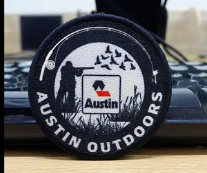 Écussons brodés personnalisables avec logo, emblème magique, drapeau et adhésif dorsal - Product Image 1