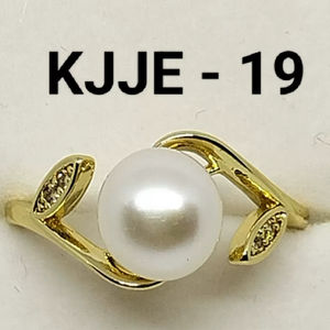 Anillo Abierto de Perla de Agua Dulce, Anillo Ajustable para Dedo, Joyería de Perla Chapada en Oro, Talla Única, Anillo Redimensionable - Product Image 2