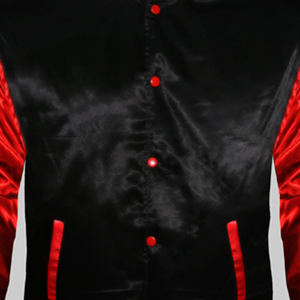 Veste universitaire en satin de polyester rouge vierge de qualité supérieure, à manches longues, avec logo personnalisé, col montant, personnalisable sur le devant - Product Image 3