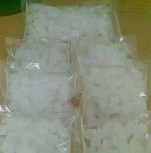 Gelée de noix de coco Nata de Coco du Vietnam en cubes dans le sirop, vente en gros pour les desserts au bubble tea et la fabrication alimentaire - Mme Tarina - Product Image 2
