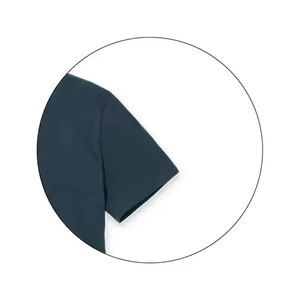 Conjunto de camiseta y pantalones cortos casuales para hombre, tela cómoda y transpirable, perfecto para el verano, uso diario y actividades al aire libre. - Product Image 5