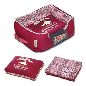 Lit pour chien ultra moelleux à motif tribal diamanté des années 70, meuble pour animaux de compagnie rectangulaire en boîte - Product Image 4