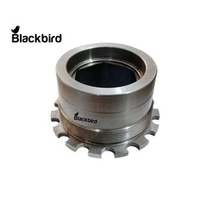 Écrou de cage Blackbird Crown RH 84173669 pour tracteur - Product Image 1