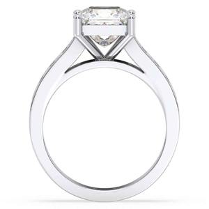 Anillo de Moissanita Corte Princesa VVS de Alta Demanda: Claridad y Brillo Deslumbrantes para el Propuesto Perfecto, Disponible para Exportación - Product Image 3