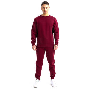 Survêtement à capuche bordeaux pour homme, manches longues, design uni, vêtement décontracté, 100% coton, poids moyen, coupe régulière avec poches latérales - Product Image 5