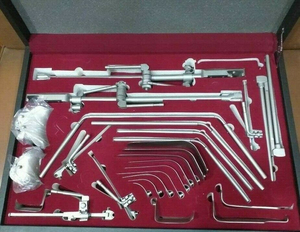 ชุดเครื่องมือผ่าตัดตอกร่างอวัยวะตับ SureMed Instruments รุ่น SMI-SI-SIS-1114 พร้อมเครื่องถ่างกล้ามเนื้อ Thompson ทำจากสแตนเลสสตีล ได้รับการรับรองมาตรฐาน CE - Product Image 5