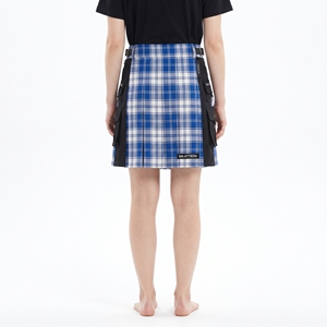 Kilt utilitaire écossais bleu et blanc à carreaux pour homme, avec poches cargo et sangles à boucle réglables, tenue de travail personnalisée - Product Image 2