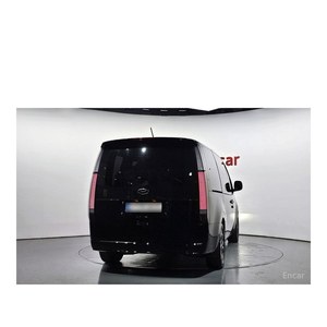 Hyundai Staria L3.5 Lounge 2024 de 9 Plazas, 145,686 km, Caja de Cambios Automática, Asientos de Cuero, Volante a la Izquierda con Cámara Trasera - Product Image 4