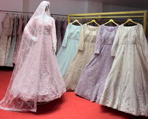 Trend açık renk <span class=keywords><strong>Net</strong></span> Lehenga büyük yetenek fantezi bit iş ve gelin bakmak için tam Jarkan taşlar - Product Image 6