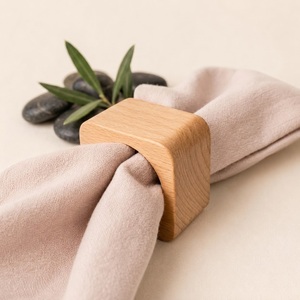 Anillo para Servilletas de Madera Hecho a Mano, Ecológico, Estilo Cuadrado, para Decoración de Mesa de Boda y Hotel - Product Image 1
