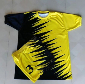 Maillots et shorts de football imprimés personnalisables et respirants – Créez votre propre design – Uniformes de football de haute qualité - Product Image 4