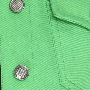 เสื้อแจ็คเก็ตยีนส์ผู้หญิงทรงโอเวอร์ไซส์ สไตล์แฟชั่นสุดฮิต ขายส่งสำหรับฤดูใบไม้ผลิและฤดูร้อน ทรงหลวม - Product Image 5