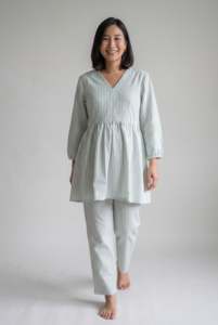 Conjunto de Dos Piezas Tejido a Mano, Top y Pantalón para Mujeres Embarazadas, Ropa de Maternidad - Product Image 1