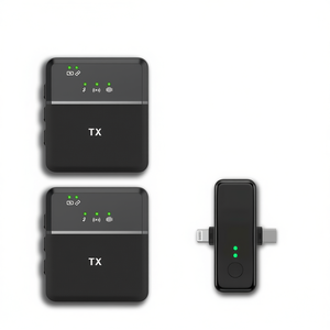 Microphone sans fil portable SX8 USB-C intra-auriculaire avec câble de charge USB-C - Product Image 2