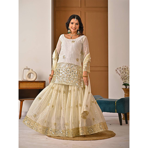 Suministro Directo de Fábrica: Traje Sharara de Seda Georgette Pesada con Dupatta de Georgette y Bordados, Estilo Indio - Product Image 1