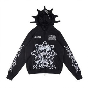Sweat-shirt polaire homme streetwear Y2K gothique personnalisé, à capuche intégrale zippée avec cornes pointues, imprimé graphique noir en relief, épais - Product Image 1