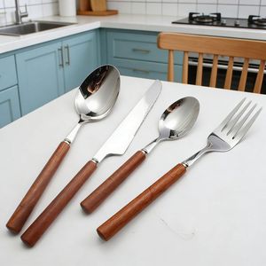 Ensemble de couverts de table en acier inoxydable avec manche en bois pour restaurant et fête - Vaisselle de luxe durable et écologique - Product Image 1