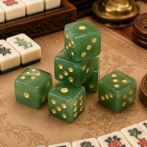 Cubos de Dados de Resina Translúcida Premium con Incrustaciones Metálicas, Piezas Hechas a Mano para Juegos de Mesa, Accesorios Personalizados para Juegos de Mesa - Product Image 4