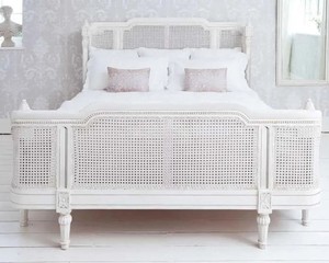 Italian Design White <b>Rattan</b> <b>Bed</b> <b>Frame</b> Traditional Design Headboard and Footboard Bedroom Furniture - Product Image 2