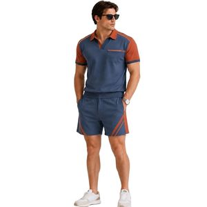 Conjunto de Camiseta Polo y Pantalones Cortos para Hombre en Azul Pizarra y Rojo Óxido, con Bolsillo en Contraste, Estilo Casual de Verano, Dos Piezas, Logotipo Personalizado, Ropa Deportiva Premium - Product Image 1