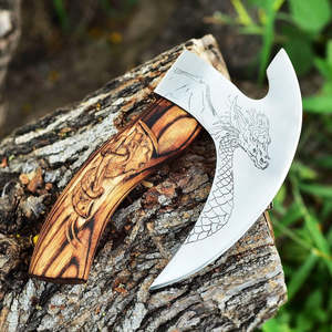 Coupe-pizza artisanal personnalisé, design Dragon Médiéval, en acier à haute teneur en carbone, modèle Tomahawks, mini, avec étui en cuir, OEM industriel - Product Image 3