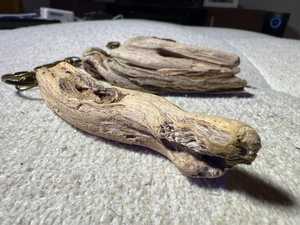 พวงกุญแจไม้ลอยน้ำ ผลิตภัณฑ์ธรรมชาติทำมือ พวงกุญแจไม้ลอยน้ำ พกพาทะเลไปกับคุณ ของขวัญสำหรับคนรักธรรมชาติ - Product Image 6