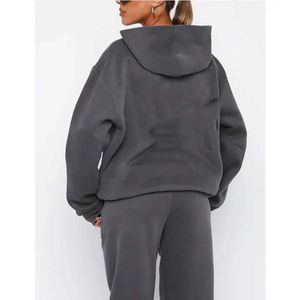 Trajes Deportivos Personalizados de Invierno con Bordado para Hombre y Mujer, Diseño de Alta Calidad, Tejido de Punto Grueso de 400 g/m² - Product Image 2