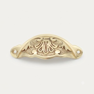 Poignée de meuble de cuisine en laiton massif sur mesure, style français vintage antique, poignée de tiroir polie, ensemble de quincaillerie haut de gamme pour armoire et mobilier - Product Image 1