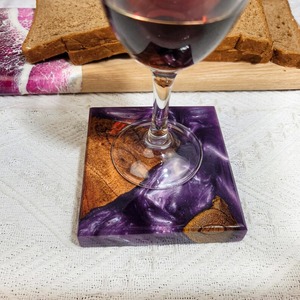 Posavasos Decorativo de Madera y Resina, Diámetro Personalizable, Diseño para Colocar Bebidas Diariamente, Trabajo, Estudio, Relajación - Product Image 2