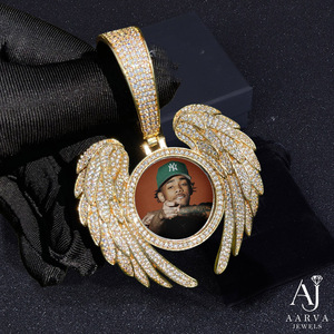Pendentif Aile Personnalisé avec Photo, Plaqué Or, Laiton, Zircon, Breloque Souvenir Iced Out, Bijoux Hip Hop - Product Image 3