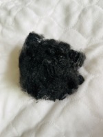 Fibre de polyester recyclée noire solide certifiée GRS Vikohasan, la plus grande marque vietnamienne, 6D 15D, haute qualité, ignifuge