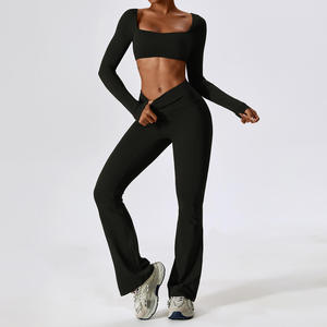 Conjunto de Yoga Personalizado para Mujer, Top Corto sin Mangas, Pantalones Cortos de Cintura Media con Corte Acampanado, Ropa Deportiva Resistente al Agua, Traje de Fitness para Gimnasio y Pilates - Product Image 2