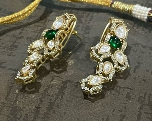 Hermoso Juego de Collar y Aretes de Latón Chapado en Oro con Circonitas, de Lujo, para Mujer, Colección para Bodas y Fiestas - Product Image 2