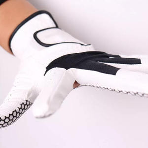 Gants de golf professionnels personnalisés antidérapants en cuir véritable respirants et légers pour sports de plein air unisexe avec logo de marque - Product Image 2