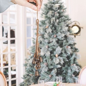 Juego de Campanas Navideñas de Metal Hechas a Mano, Forma de Copo de Nieve, Acabado Antiguo, Adornos Decorativos Tradicionales - Product Image 3