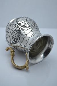 Taza de Cobre Grabada de Diseño Tradicional, Ideal para Servir Té, Café, Cerveza, y para Uso en el Hogar, Comedor o Bar - Product Image 6