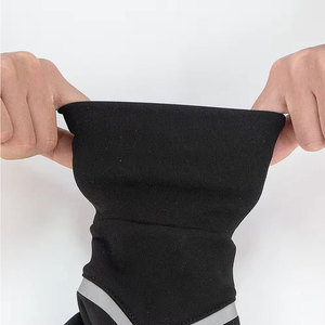 Guantes de invierno con aislamiento para correr para hombres y mujeres: guantes cálidos y resistentes al viento con pantalla táctil y ajuste elástico flexible para exteriores - Product Image 4