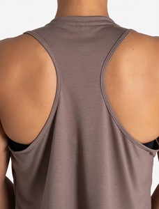 Camisetas Cortas Blancas Personalizadas para Niñas, Venta al por Mayor, Serigrafía, Algodón Blanco de 300 GSM, Camisetas Cortas Ajustadas para Bebés y Mujeres - Product Image 3