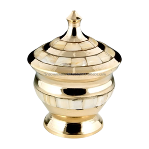 Récipient en métal en gros de haute qualité avec un design de vadrouille moderne pour les bonbons aux fruits secs Style de plateau de bol de sucre au chocolat - Product Image 5