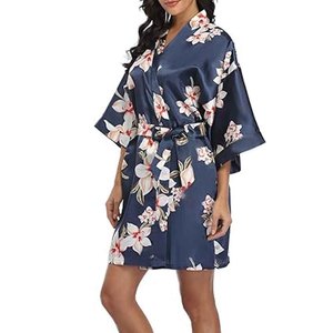 Albornoces Lisos de Satén de Poliéster al por Mayor para Mujer, Kimono, Bata de Baño, Fiesta, Playa, Novia, Dama de Honor, Boda, Ropa de Dormir, Logotipo Personalizado - Product Image 3