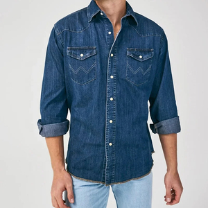 <b>Lightweight</b> Women <b>Denim</b> <b>Jacket</b> Breathable Streetwear Casual Button Detail Winter Hip Hop Eco-Friendly Quick Dry Wholesale - Product Image 3