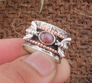 Anillo de Plata de Ley 925 con Turmalina Rosa Natural y Diseño de Abeja, Joyería Fina para Mujer, con Logotipo Personalizado - Product Image 4