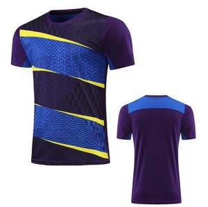 Maillots de football personnalisés de haute qualité pour hommes et femmes, à vente rapide, imprimés numériquement, respirants, pour l'entraînement - Product Image 3